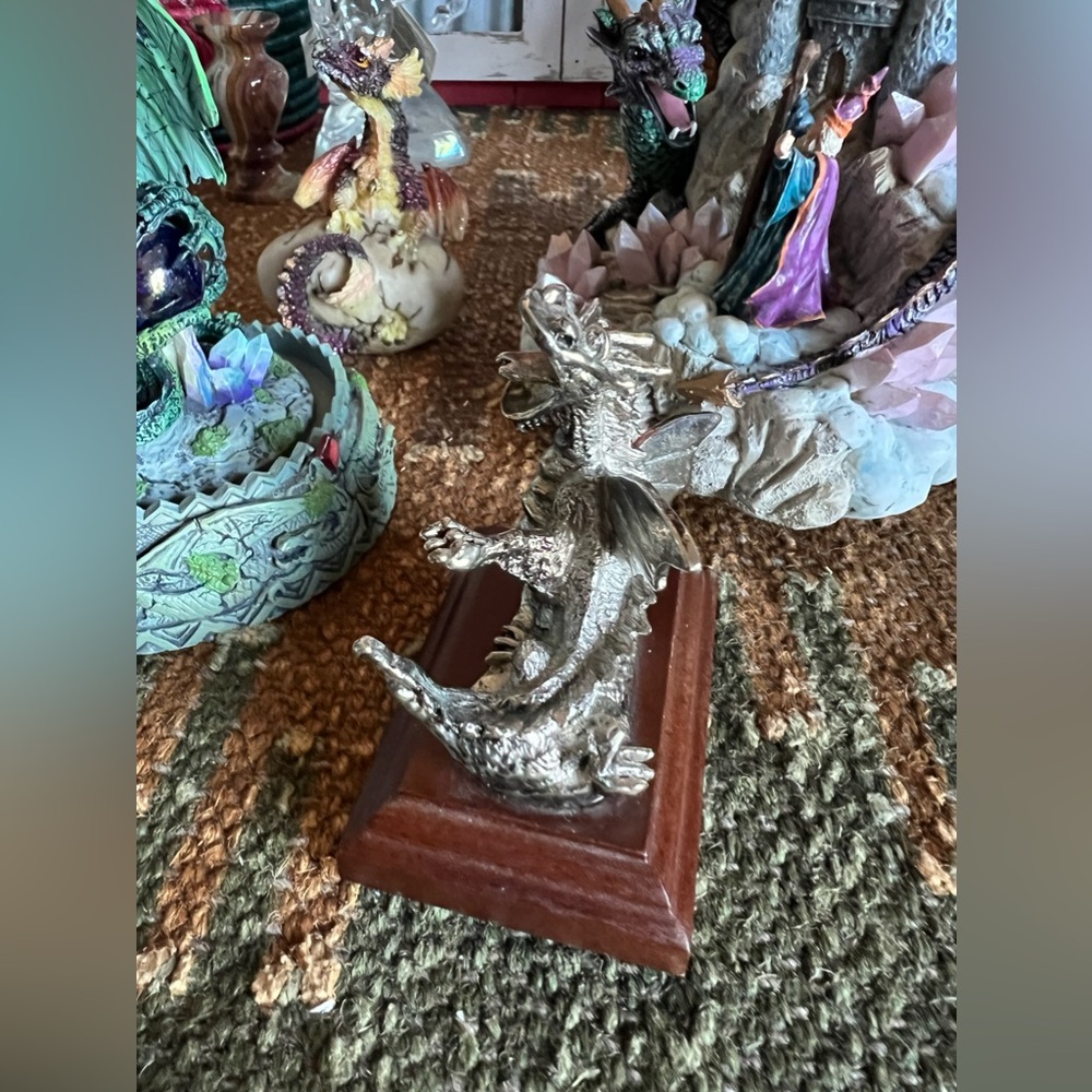 Dragons Collection - Picture 16 of 17
